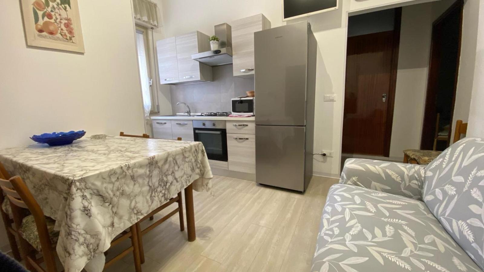 Vacanzemarecervia Appartamenti Terzo Piano Buitenkant foto